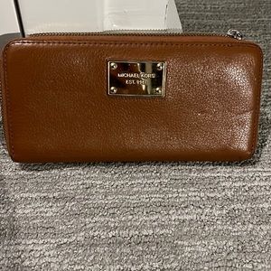 Michael Kors wallet